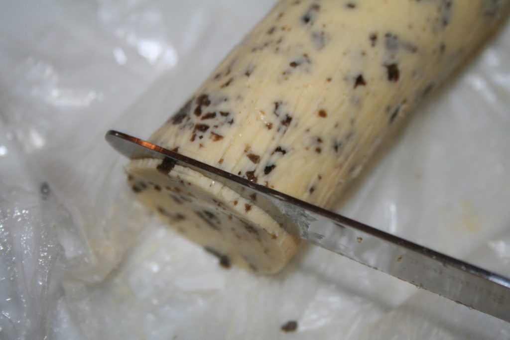 Croutons au beurre de truffe noire