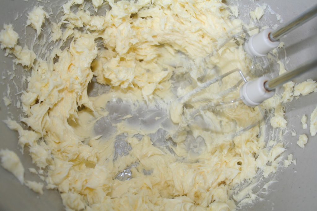 Buche au praline feuillete