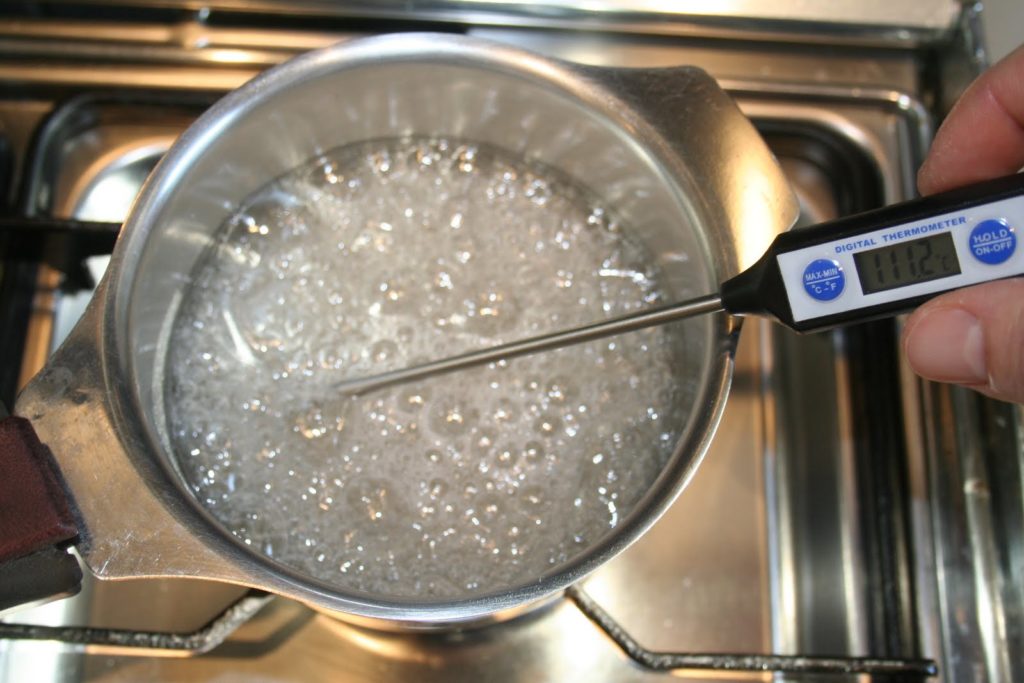 Buche au praline feuillete