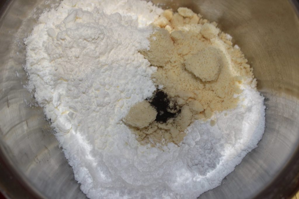 Cherry clafoutis هو الإصدار الحقيقي الخاص بي