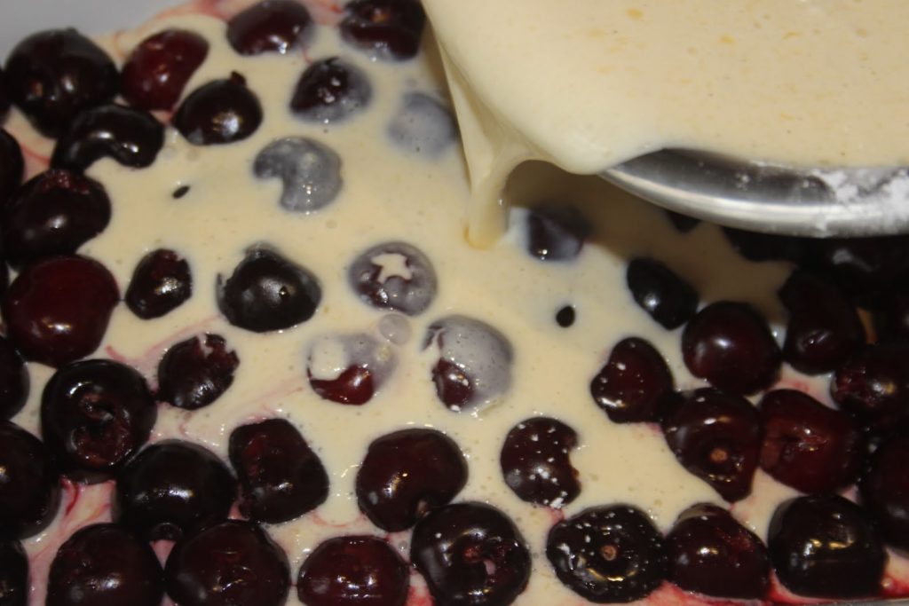 Cherry clafoutis هو الإصدار الحقيقي الخاص بي