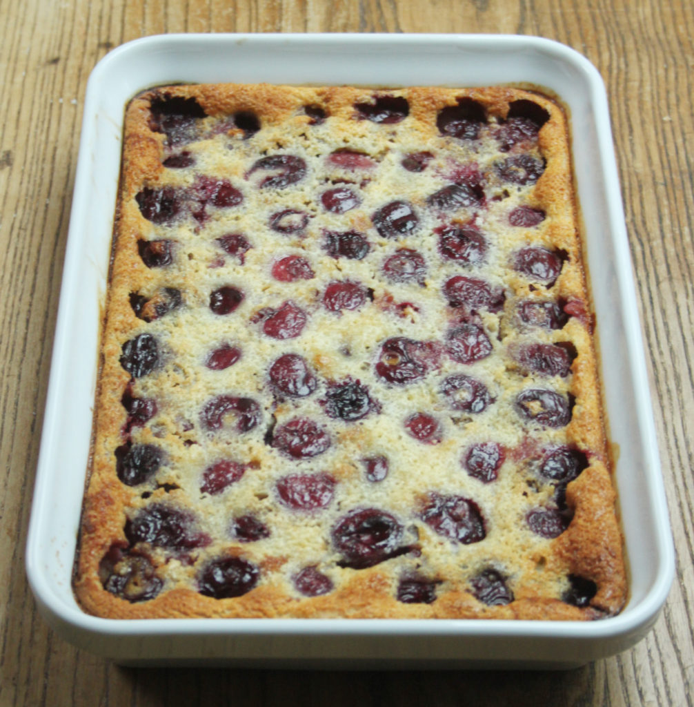 Cherry clafoutis هو الإصدار الحقيقي الخاص بي