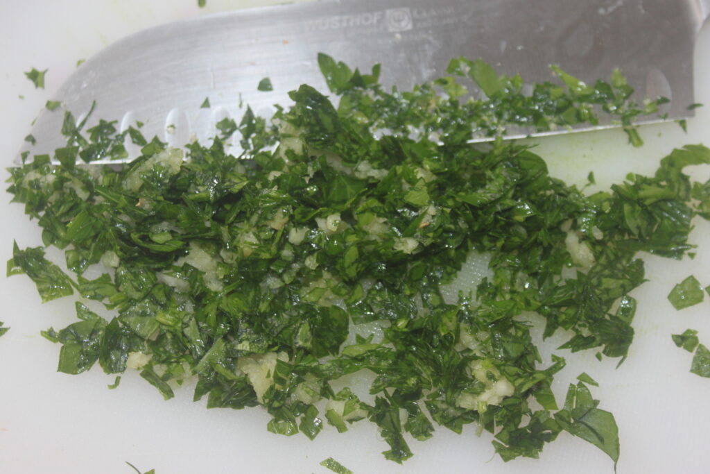 590D8F20 DE98 47EE 94D5 00EB9C570756